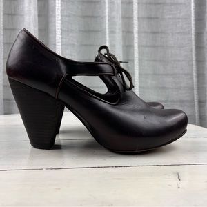 315usa Vialis brown leather stached heel pinup pumps women's size 8